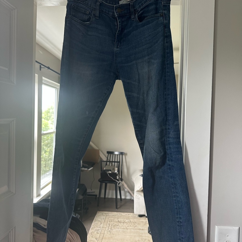 J Crew slim broken in boyfriend Women's Jeans- 27T